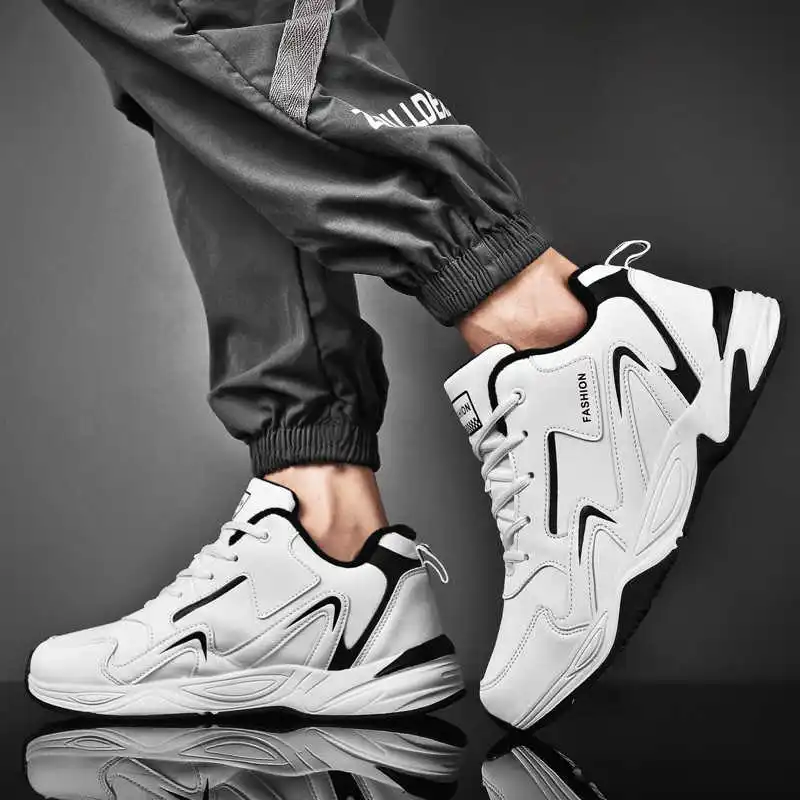 Scarpe da ginnastica da palest - Tech Accessories Names recensione e prezzo