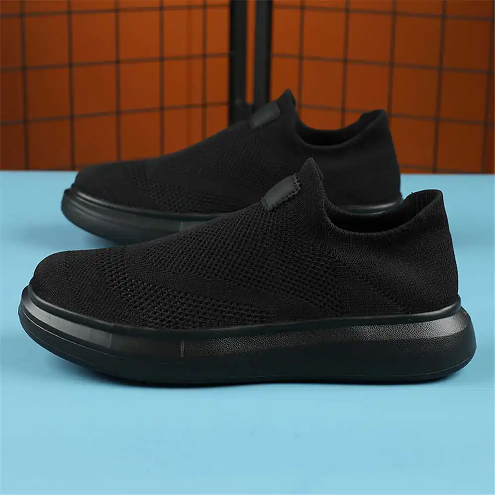 Calze con plateau scarpe marro - Tech Accessories Names recensione e prezzo